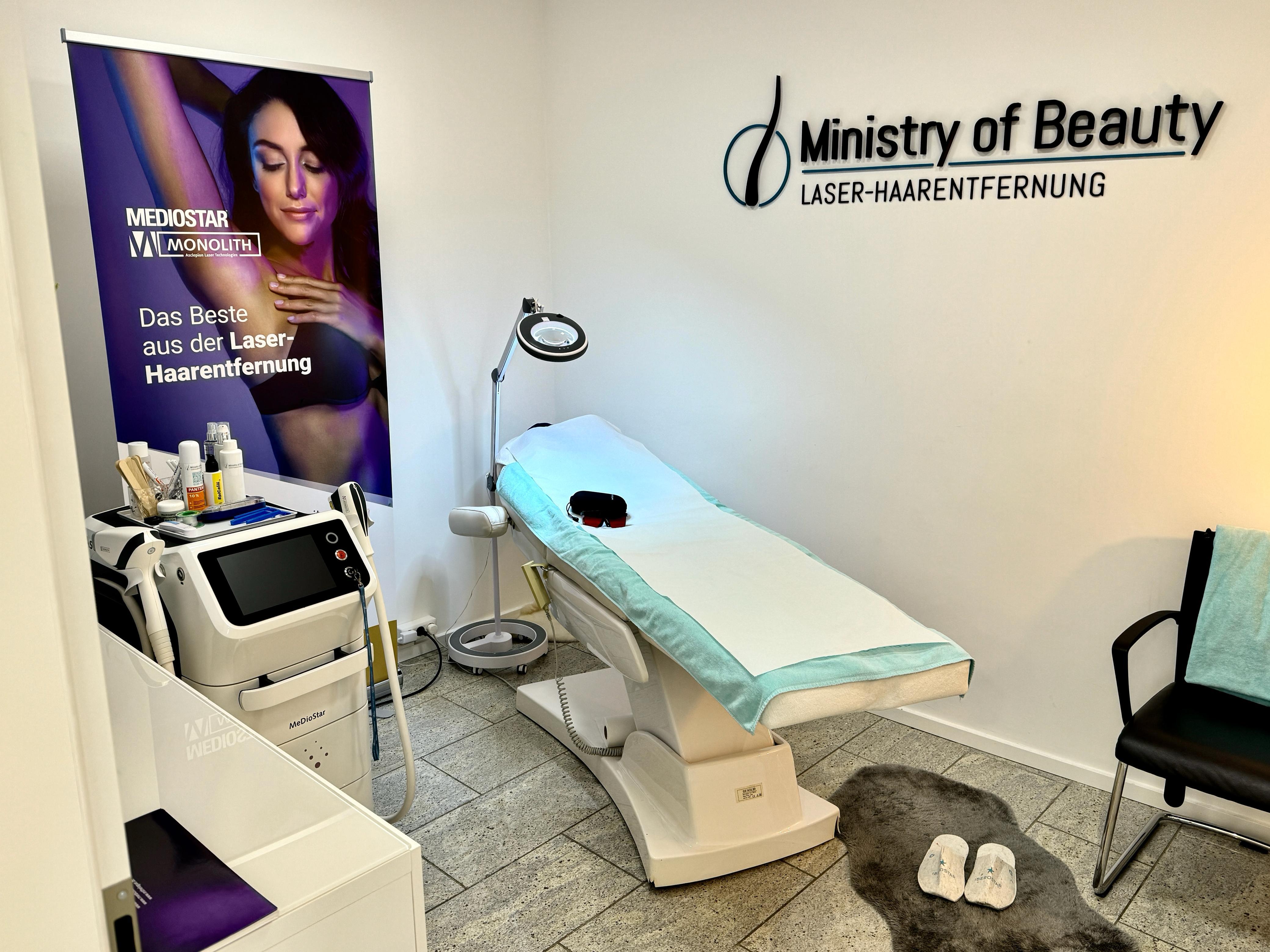 CO2-Laser Gerät im Studio